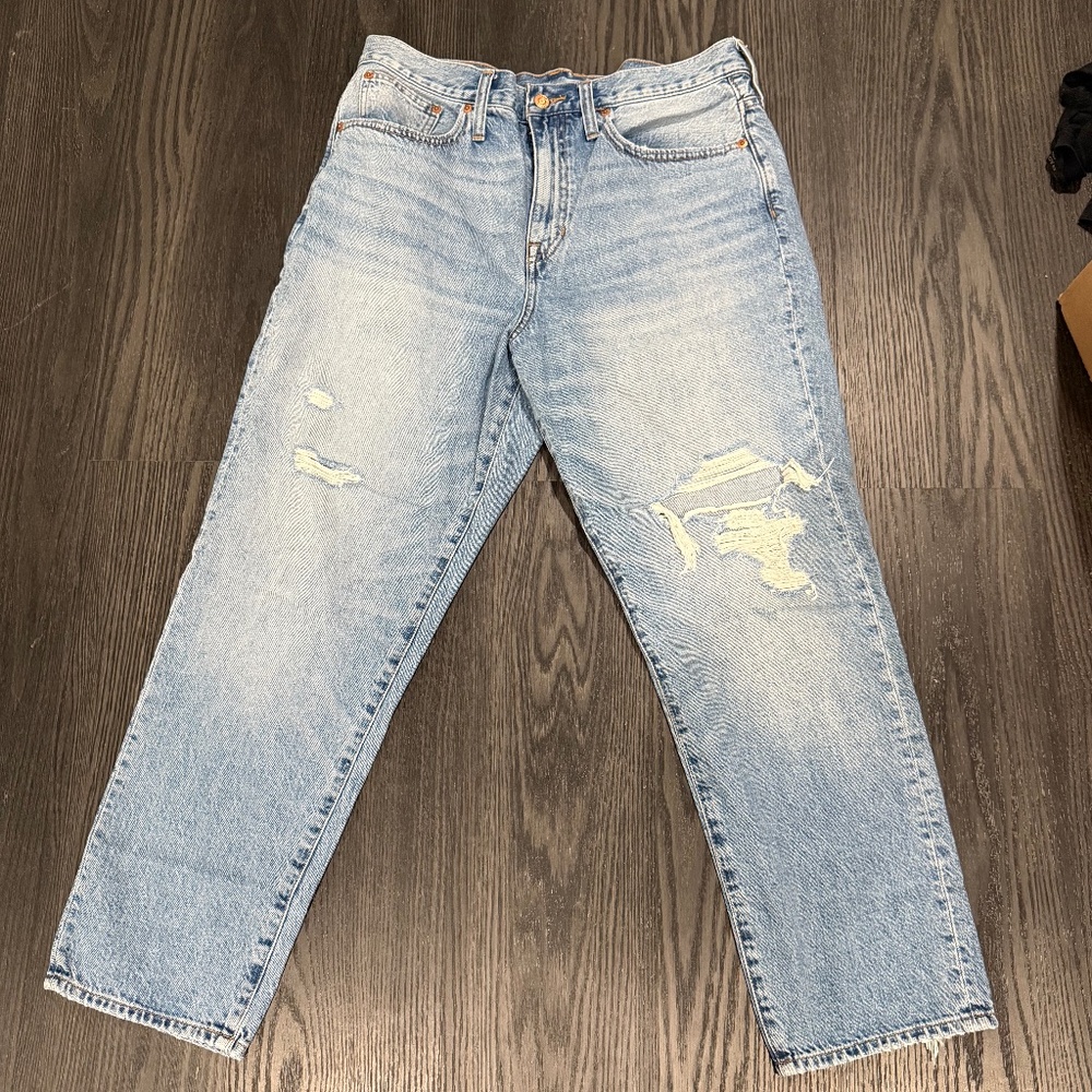 GAP Mid Rise Souchy Boyfriend Jeans